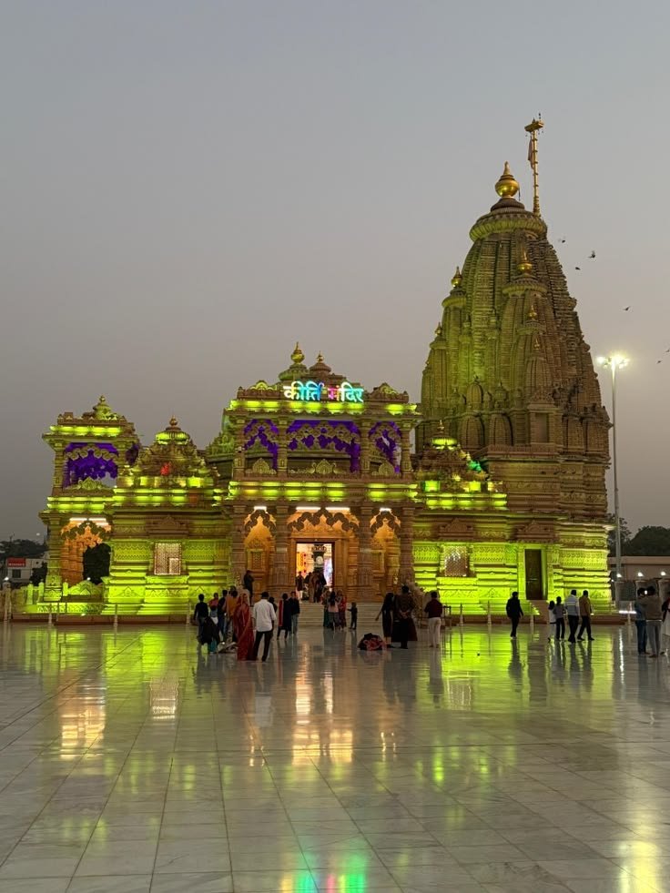 यात्रेतील आनंददायी प्रवास क्षण